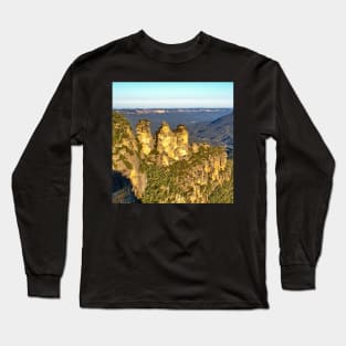 Three Sisters, Echo Point, Jamison Valley, Blue Mountains, NSW, Australia Long Sleeve T-Shirt